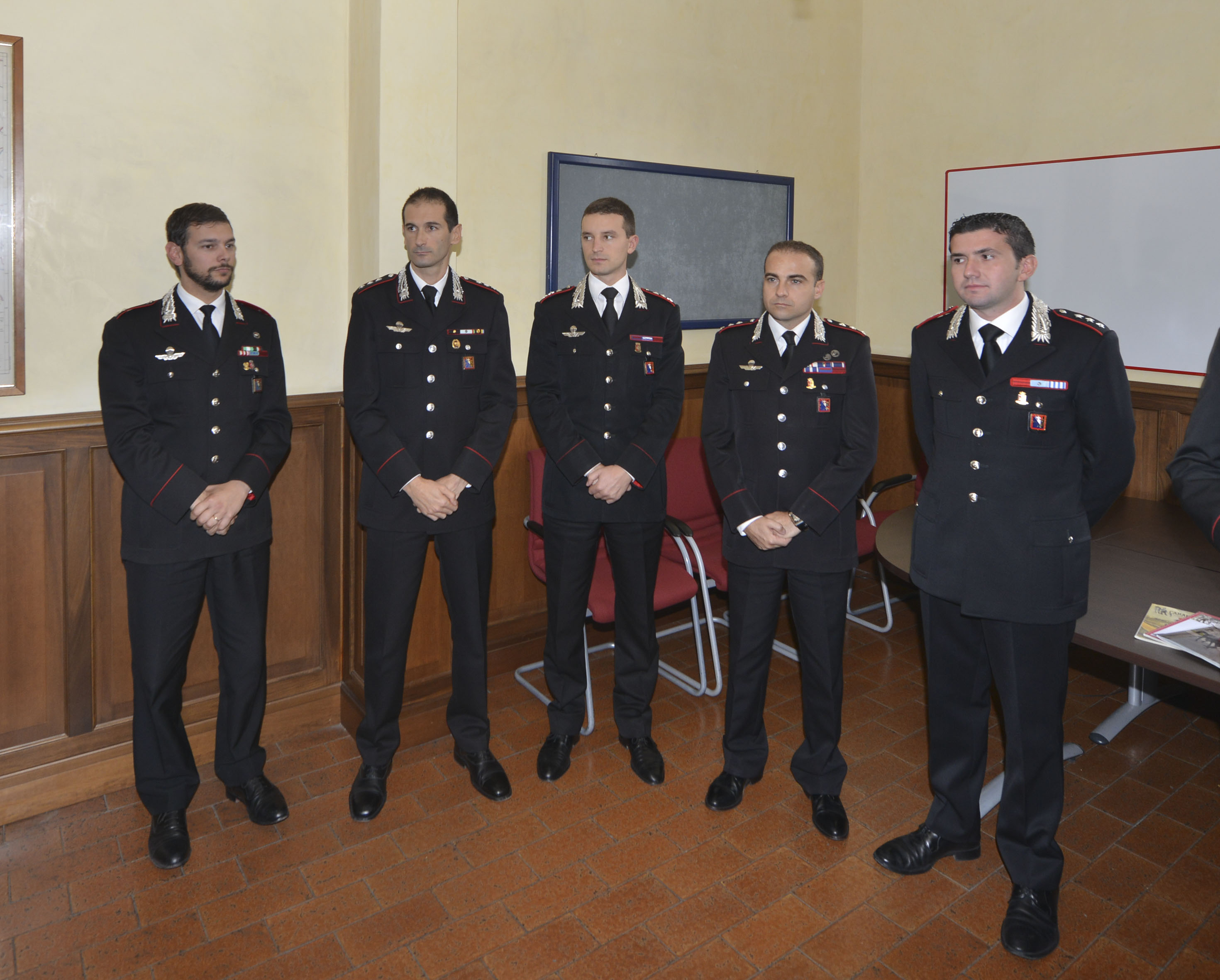 Zipnews.it Torino: Presentati i sei nuovi comandanti di compagnia dell'Arma dei ...