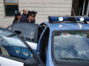 arresto-polizia-300x224 Dramma in via Veglia, muore un tabaccaio dopo una lite