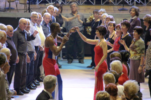 IMG_0271-300x200 Fotogallery - Festa d'auguri Over 60 al Palaruffini di Torino