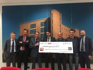 image002-300x225 Donati 35mila euro alla Fondazione Piemontese per la Ricerca sul Cancro‏