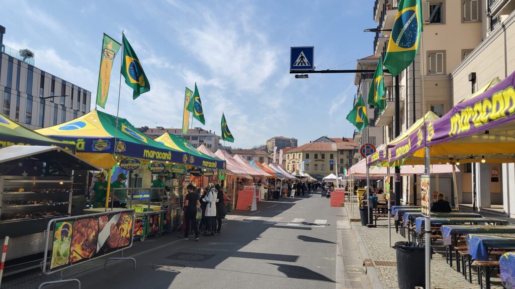 Mercato_Europe_FIVA_Rivoli_2022_Zipnews-3-1024x576 Torna a Rivoli il "Mercato europeo"