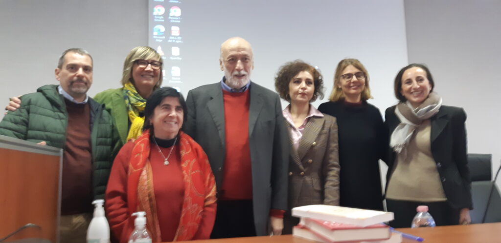 giobe2-28-11-22-1024x498 Carlin Petrini agli studenti: «date il giusto valore al cibo e siate soggetti attivi nel cambiamento»