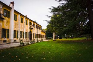 villa-lascaris--300x200 Home