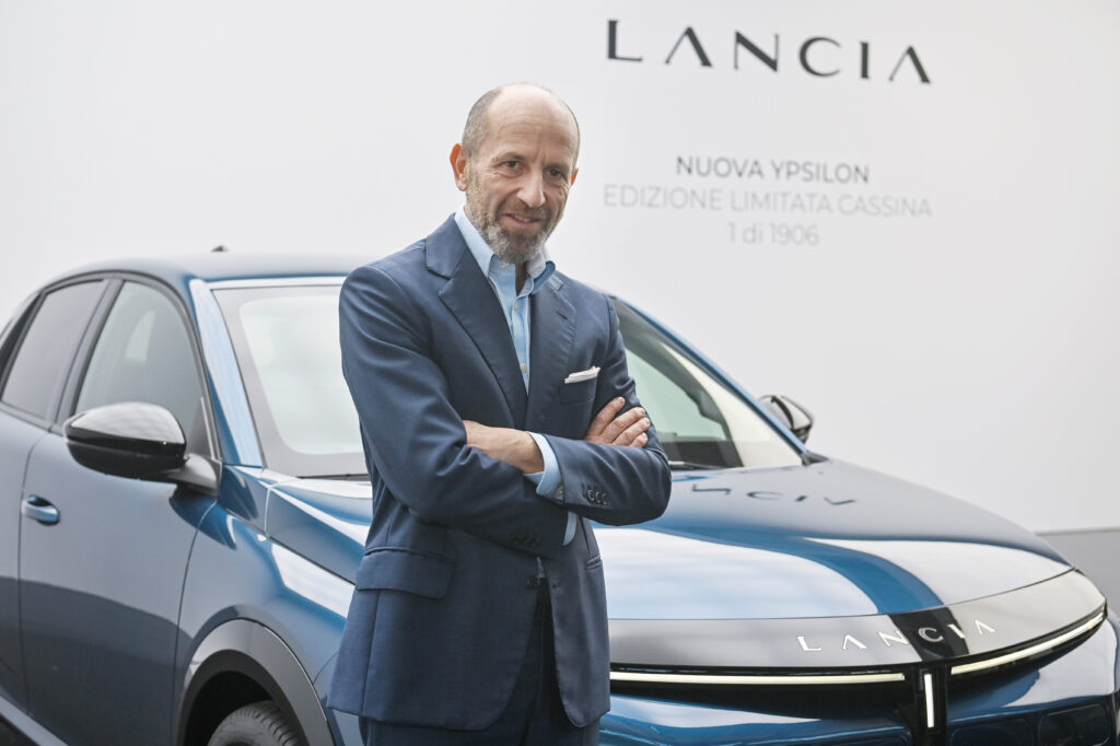 1707984167690-1-1024x682 Via ufficiale al Rinascimento Lancia