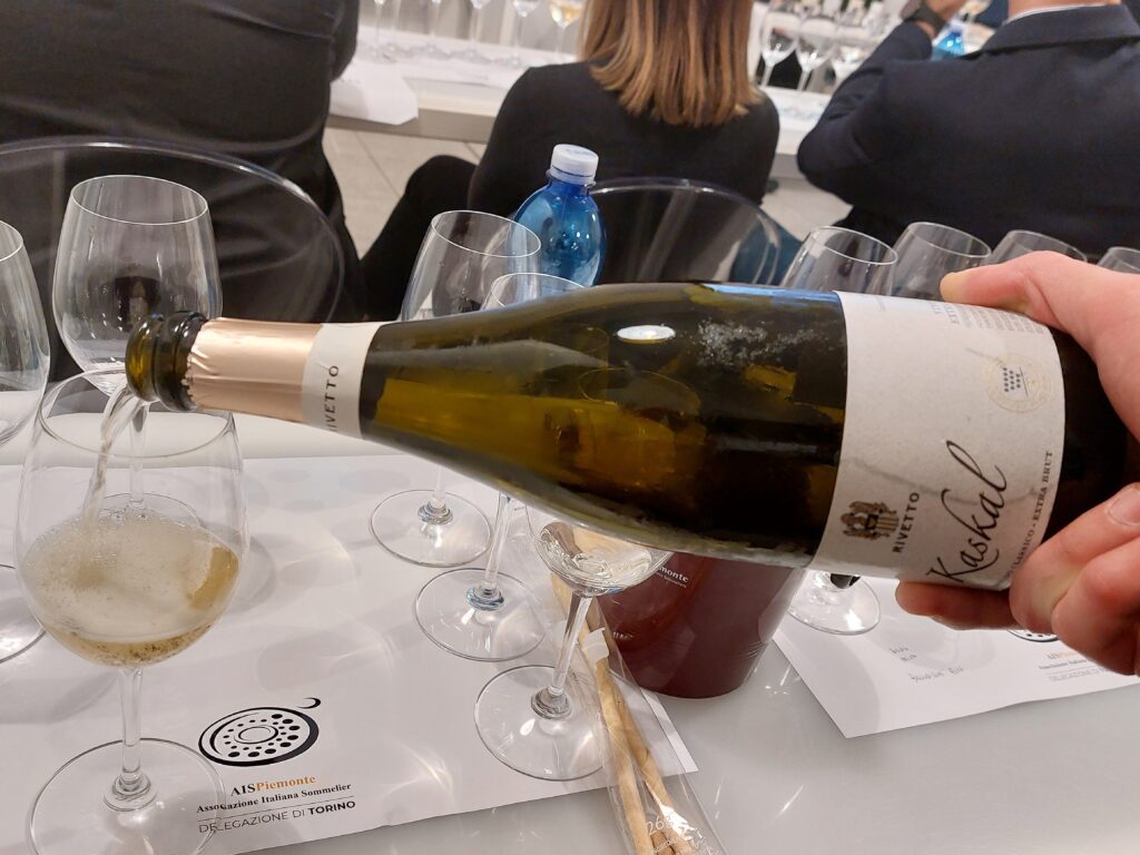 Rivetto-Nebbione10-1024x768 La degustazione del Nebbione, il metodo classico con le punte del Nebbiolo