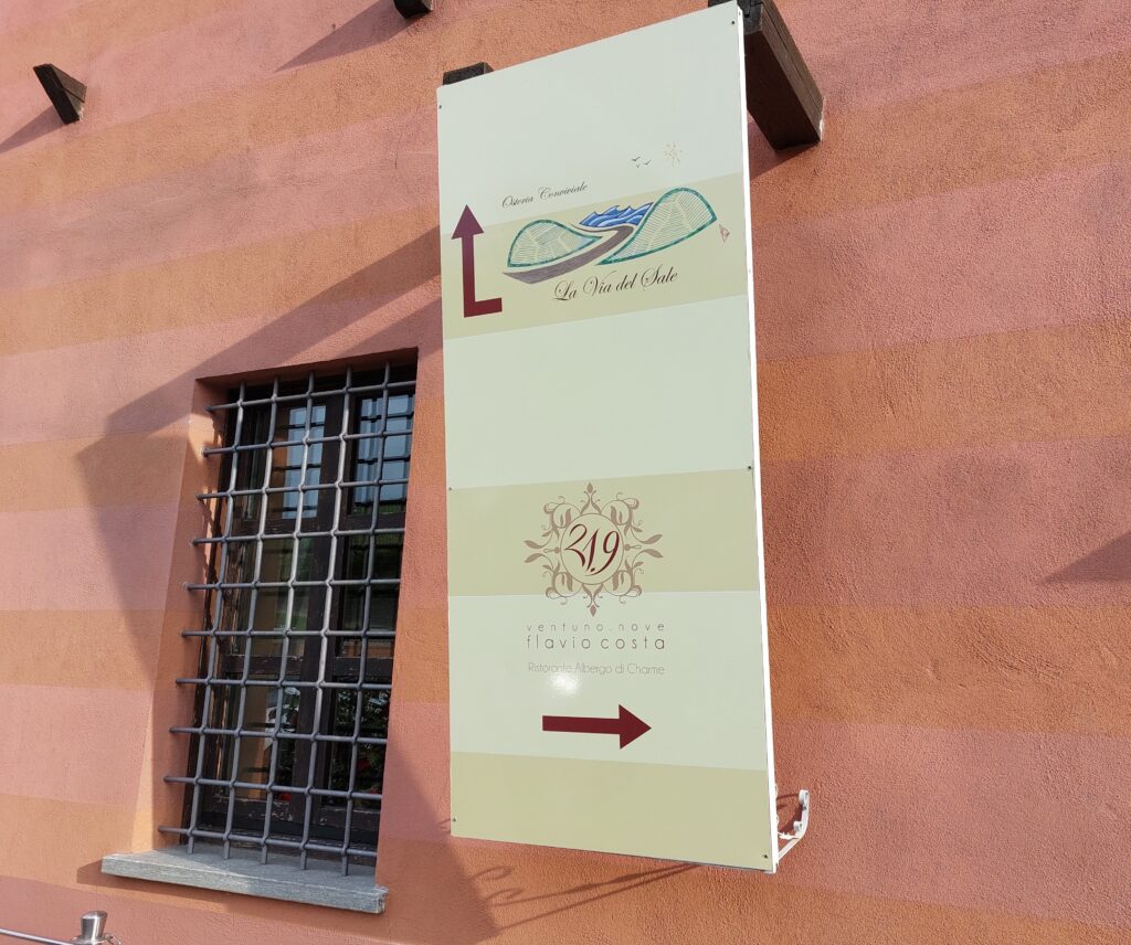 insegna-1024x856 Barolo Cannubi Riserva, la verticale di sei annate di Tenuta Carretta