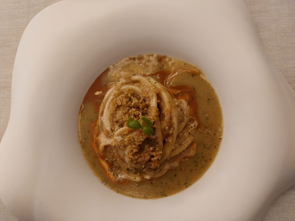 spaghettoni-ricci-mandorle-quinoa-Somma1-1024x768 Meglio il vecchio o il nuovo chef? Entrambi insieme, grazie!