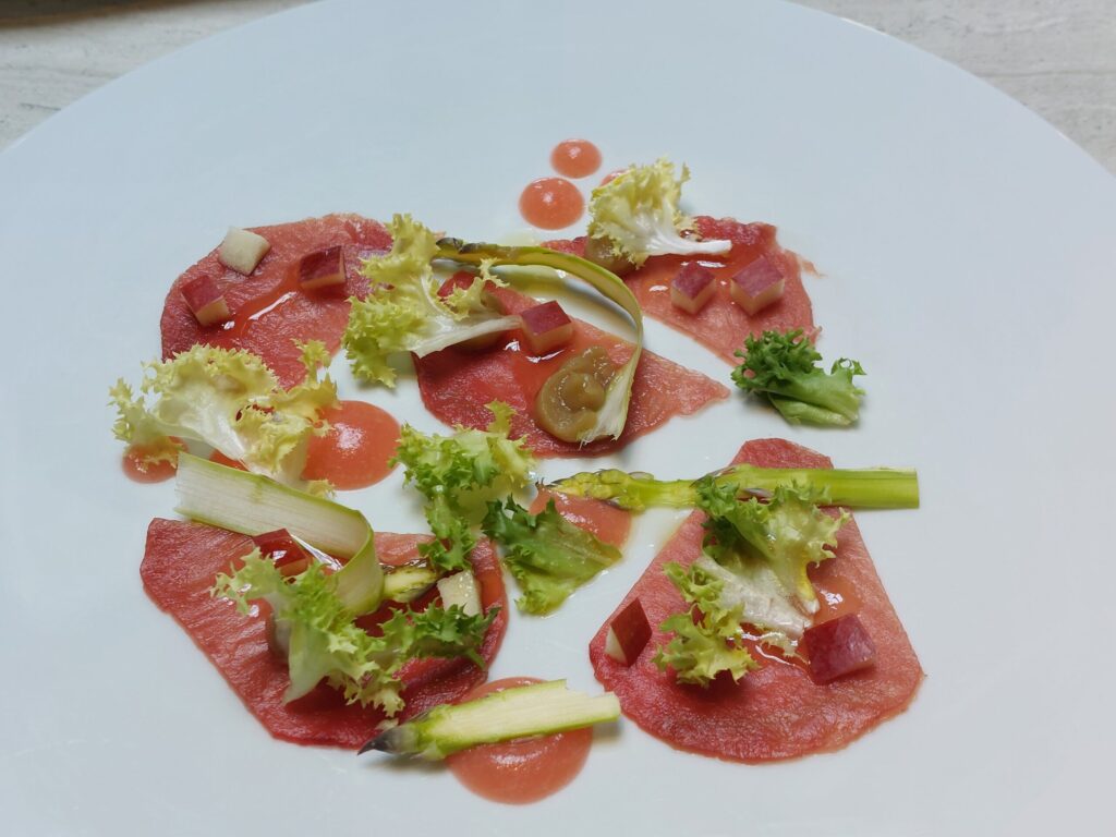 carpaccio-di-tonno2-1024x768 Sapori, profumi e colori del mare di Capri a Torino