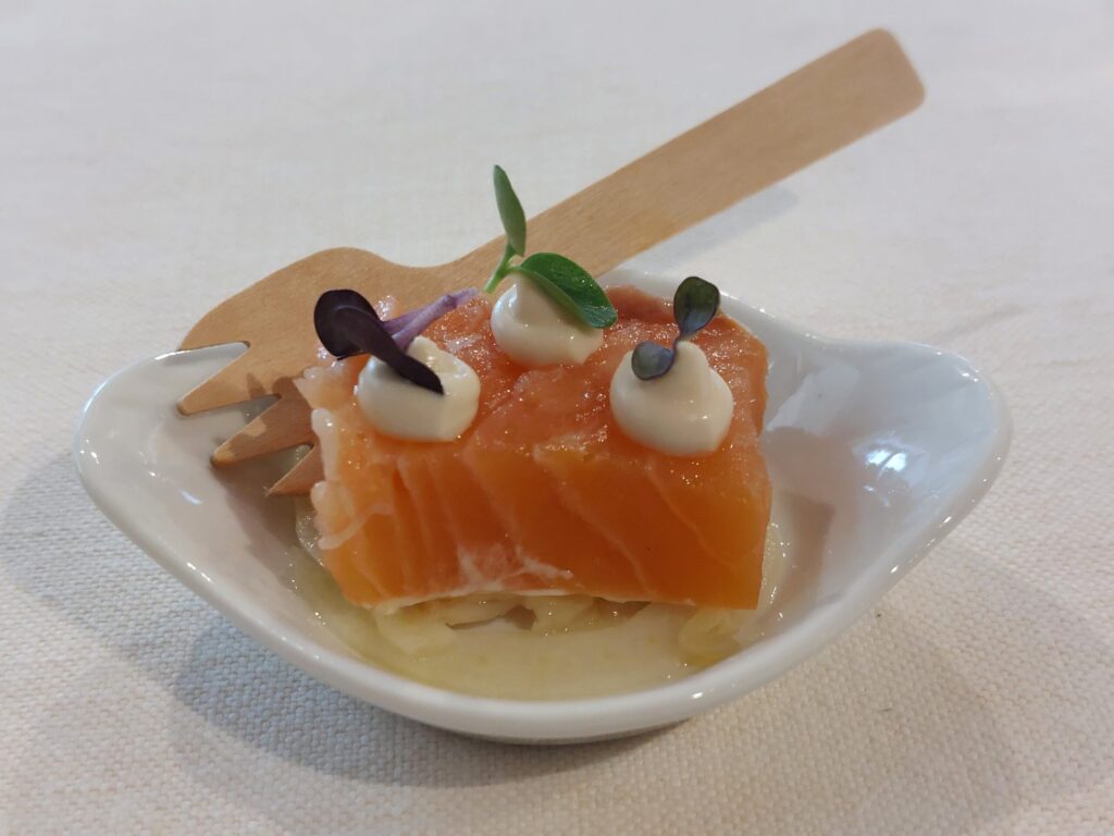 salmone-wasabi-finocchi-1024x768 Come si mangia da Camia a Fornaci di Novello