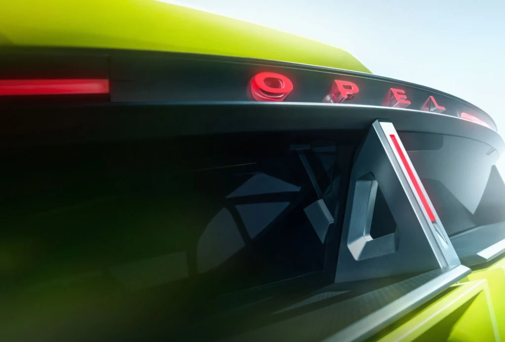 opel_concept-1024x694 Opel, un nuovo concept car per l'IAA Mobility 2025