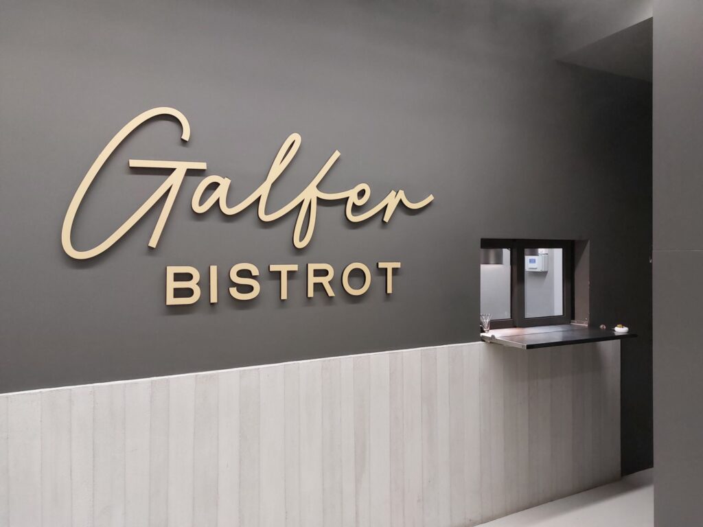 Galfer-Bistrot-interno-1024x768 Quel Bistrot in Crocetta dove Asia e America incrociano la cucina del Piemonte