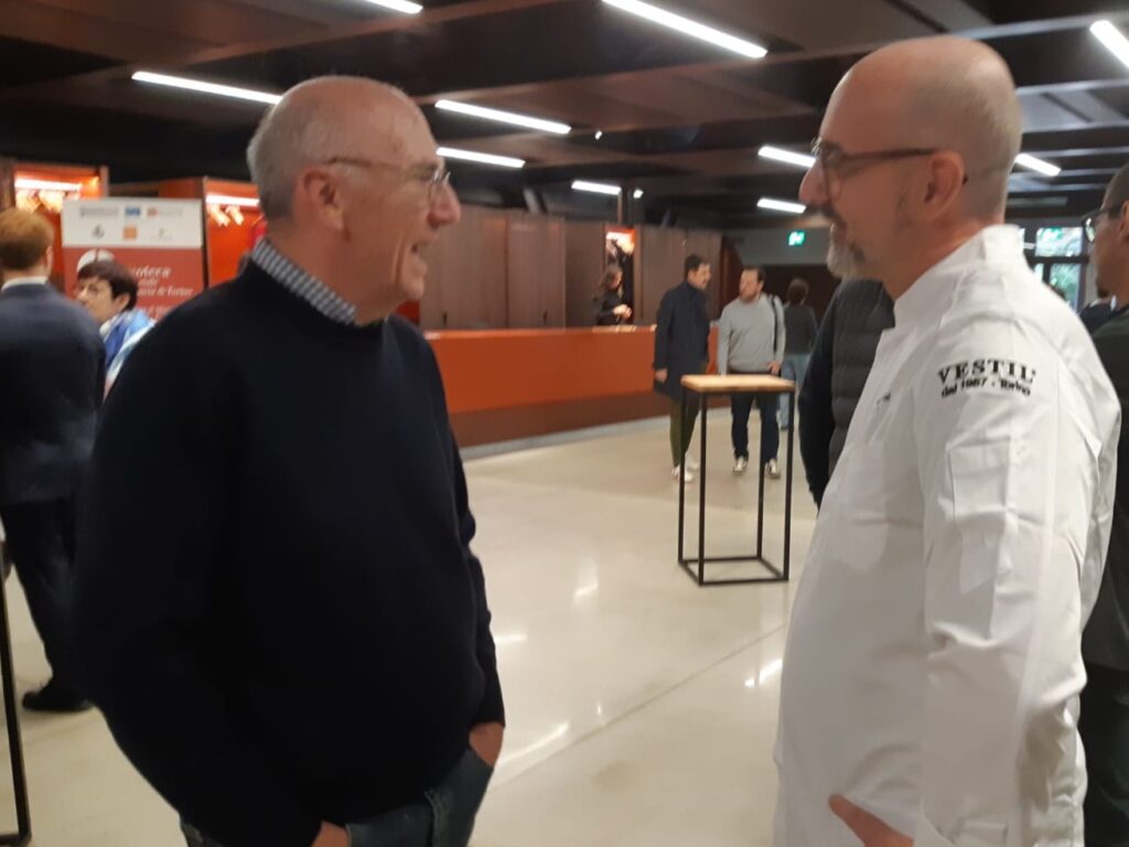 con-federico-zanasi2-1024x768 I migliori posti dove mangiare a Torino secondo I Cento