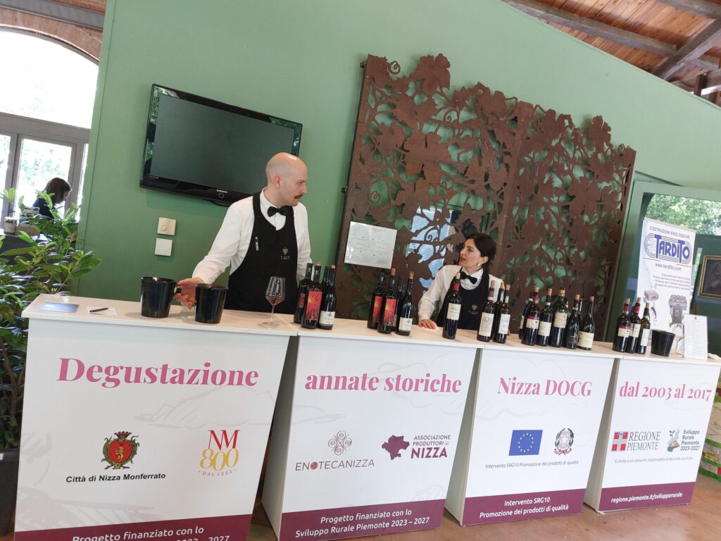Nizza-e-barbera-annate-storiche2-1024x768 A Nizza Monferrato la primavera parla il linguaggio del vino