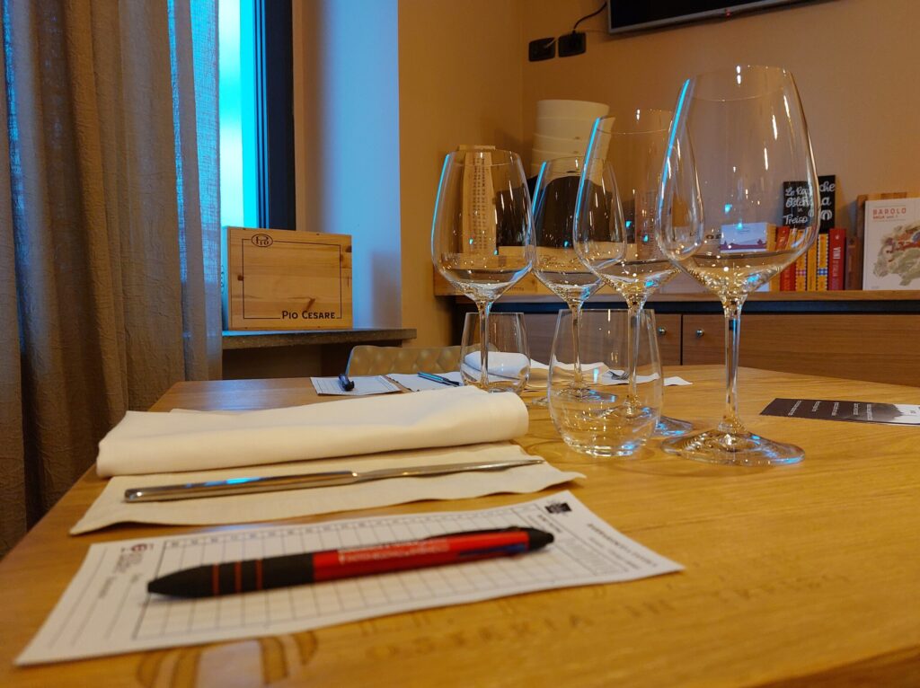 tavolo1-1024x766 A cena con il Barbaresco 2023