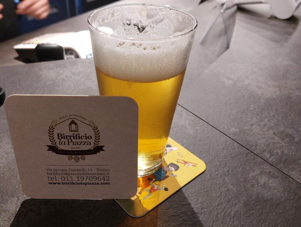 La-piazza-birra1-1024x773 Dodici birrifici artigianali per Granda in Piazza