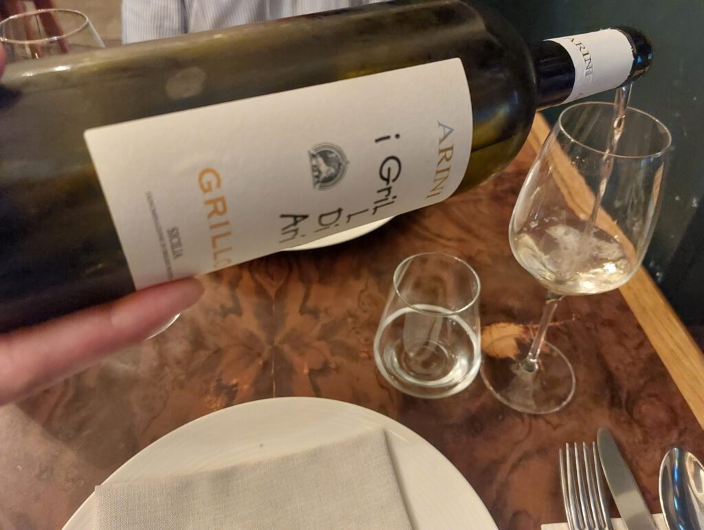 Arini-Grillo-1024x772 Materia prima selezionata e pesce «che si senta il gusto»