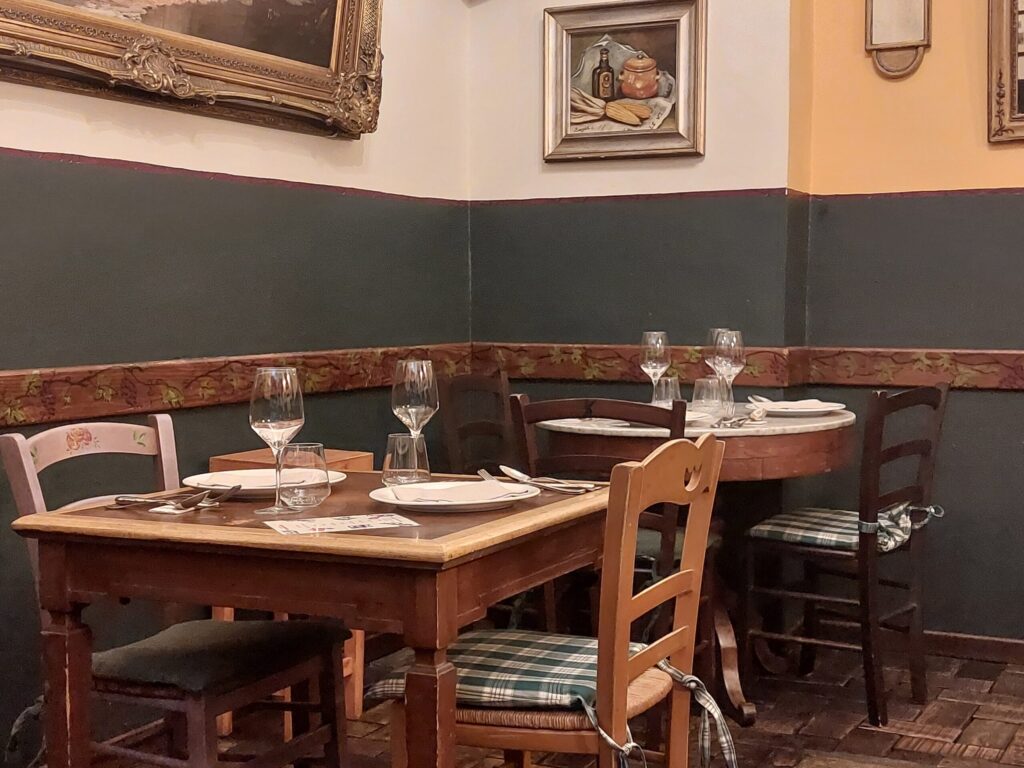 saletta2-1024x768 Materia prima selezionata e pesce «che si senta il gusto»